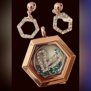 Origami Owl Rose Gold Locket with Swarovski Crystals & Earring Set